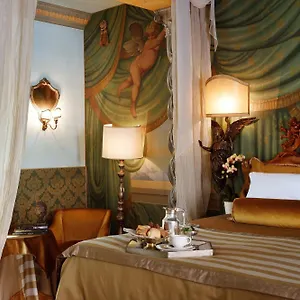 https://metropole-venice.hotelinveneto.com