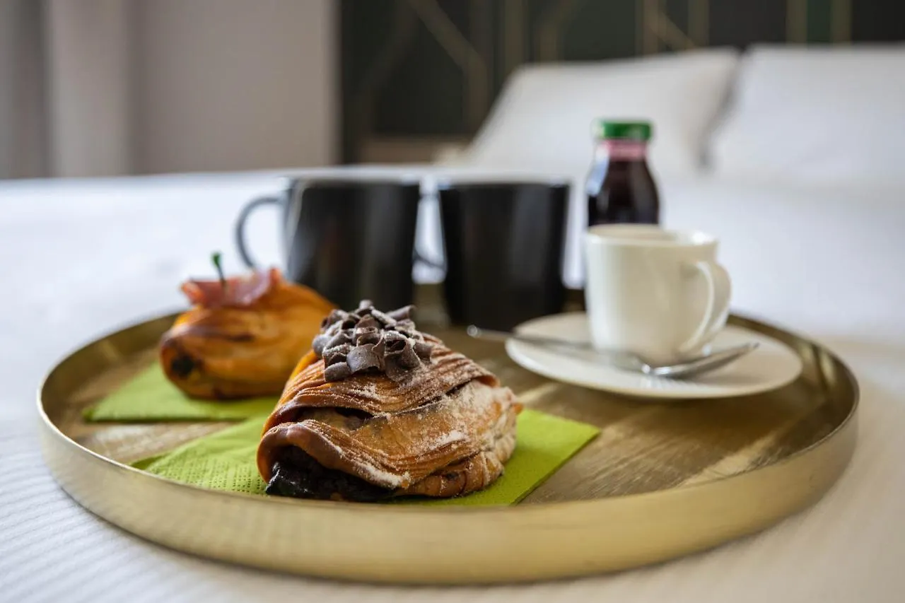 L'Elegant Boutique Rooms Neapel Italien